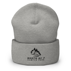 beanie black mountains